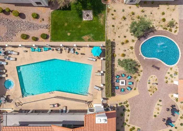 Quiet W Pool, And Pickleball